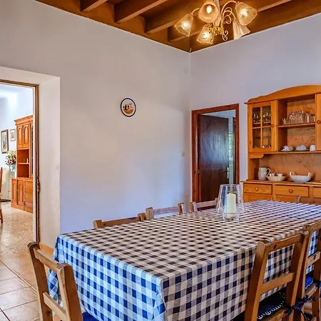 Villa Elegant In With Private Pool *